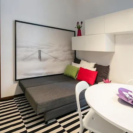 Navigli-duomo-bocconi-m2 Design Flat Con Netflix *